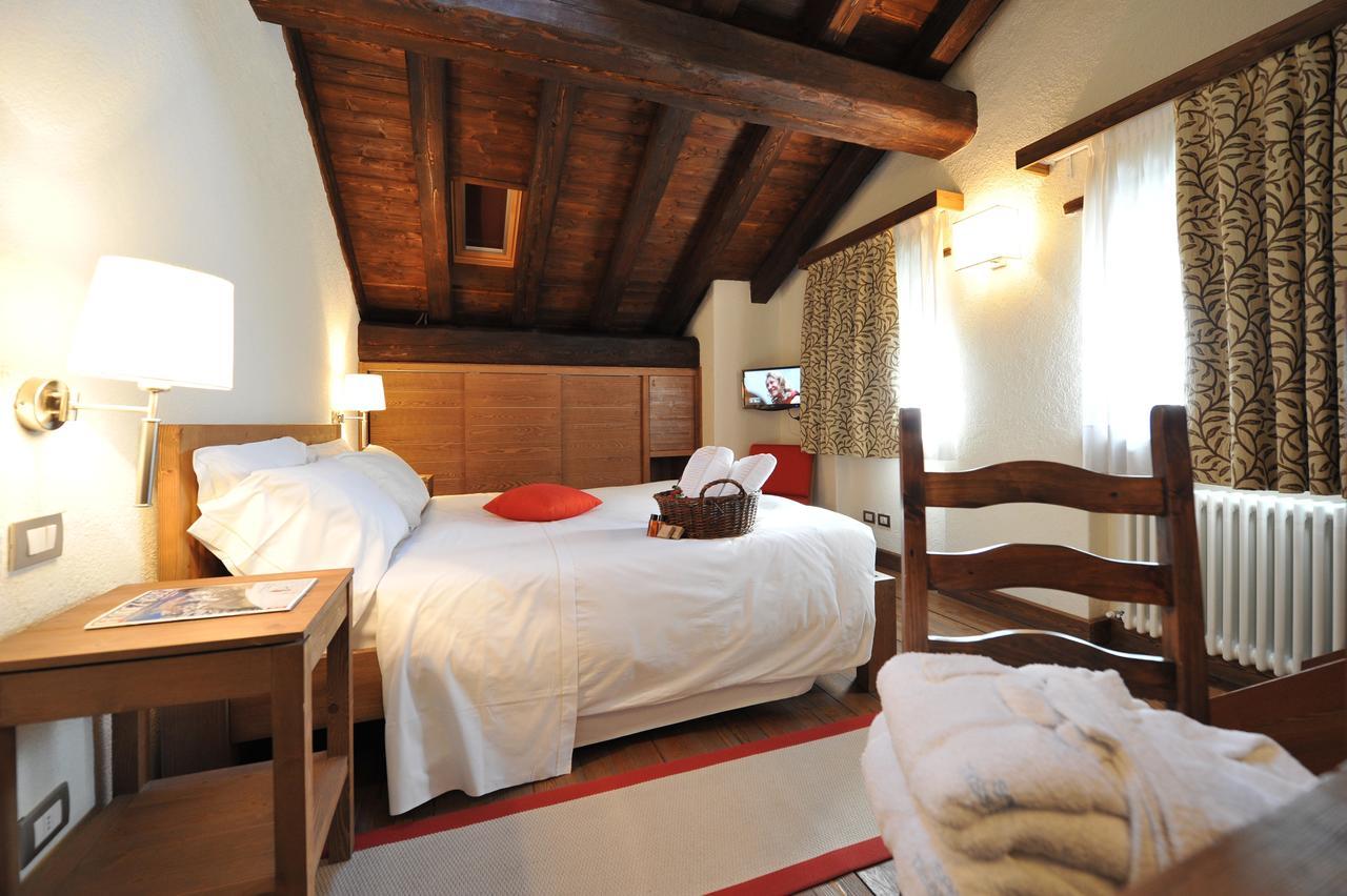 Maison Tissiere Antey-Saint-André Extérieur photo